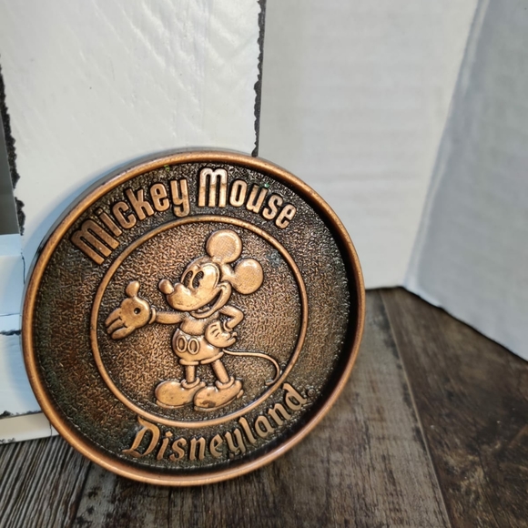 Disney bundle - Picture 5 of 6